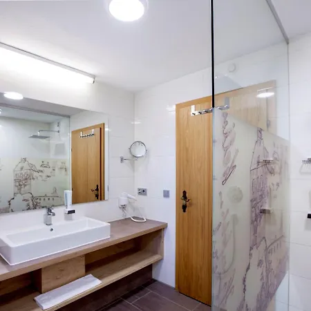 Mariasteinerhof Otel