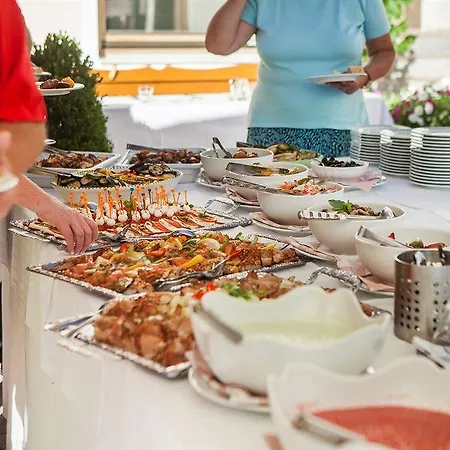 Otel Mariasteinerhof 4*